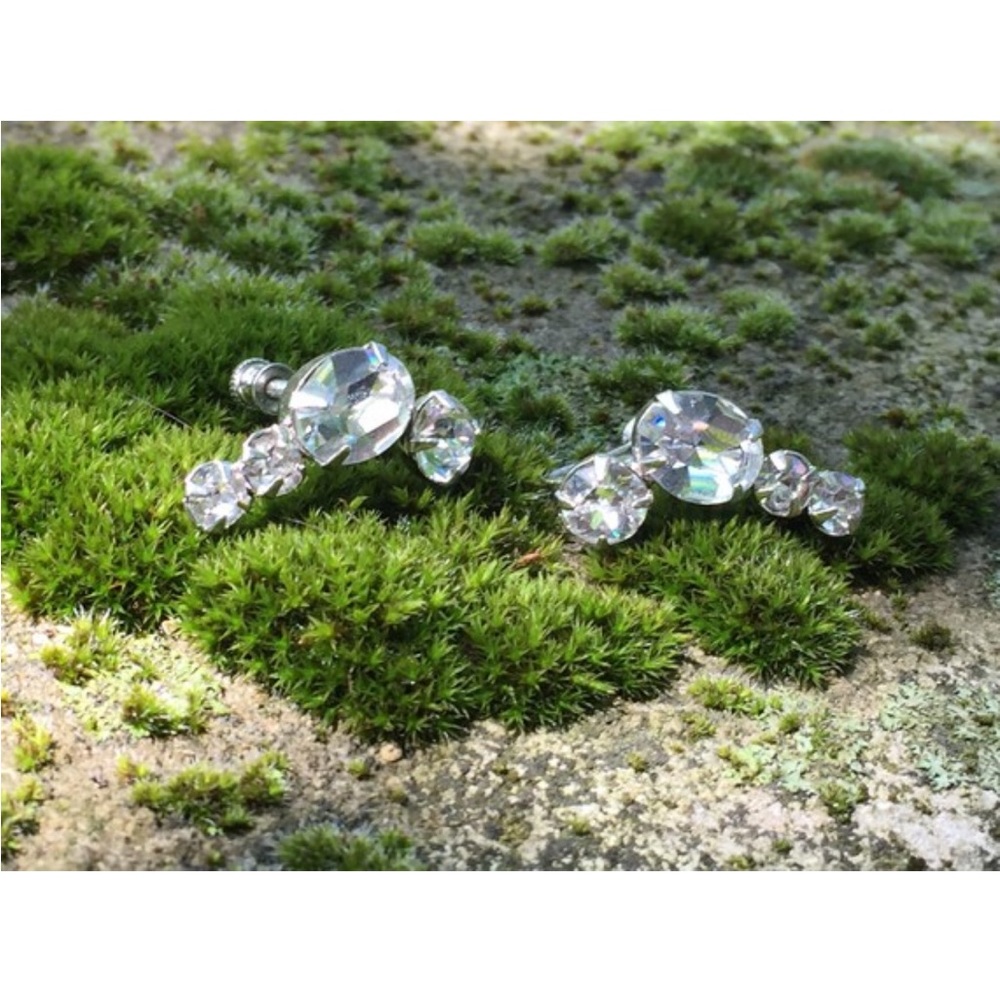 🖤VTG 50’s Stargazer Rhinestone Screw Back Earrings